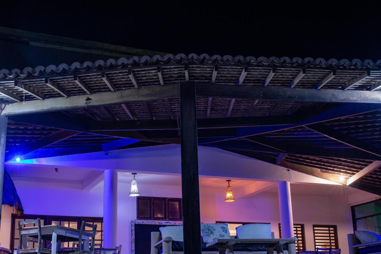 Paradise Chales Beira Mar Бара до Кунхау Екстериор снимка